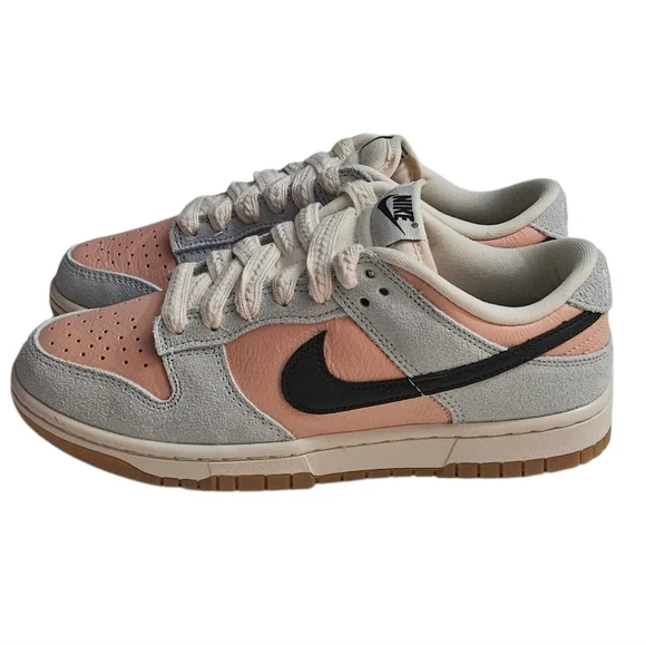NIB Nike Women's Dunk Low SZ 9 - Picture 8 of 12